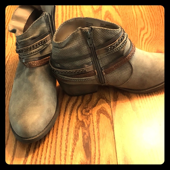 SO Shoes - SO Booties